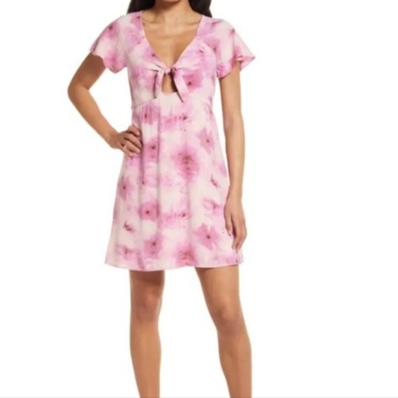 ABOUND Pink floral Leland dress V-neckline keyhole and tie front skater NWT - Picture 6 of 6